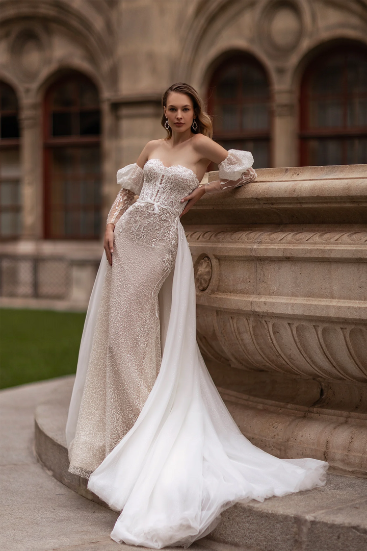 Strapless Wedding Dress with Convertible Sleeves – Mermaid Wedding Dress with Detachable Train and Nature-Inspired Details Plus Size