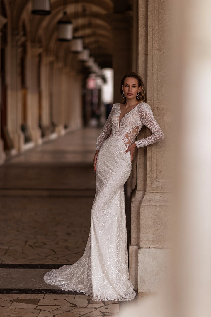 Trumpet Wedding Dress with Long Lace Sleeves – V-Neck Bridal Gown with Rhinestones and Sheer Floral Waist Plus Size