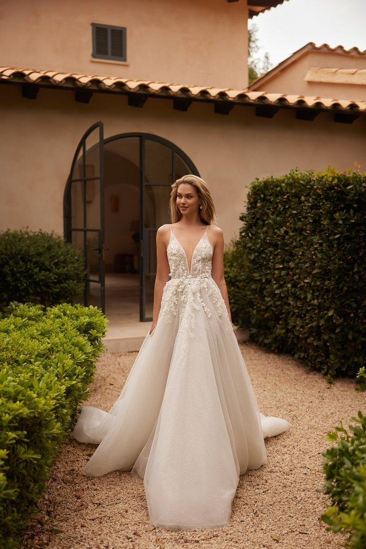 Long Sleeve Wedding Dress with Illusion Lace Bodice – Lace Appliqué Wedding Dress with Crew Neckline Plus Size