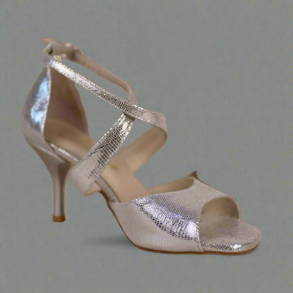 Handmade Silver Tango Cowhide Leather Shoes Low Heel with Crisscross Straps – Tango Shoes Madame Pivot