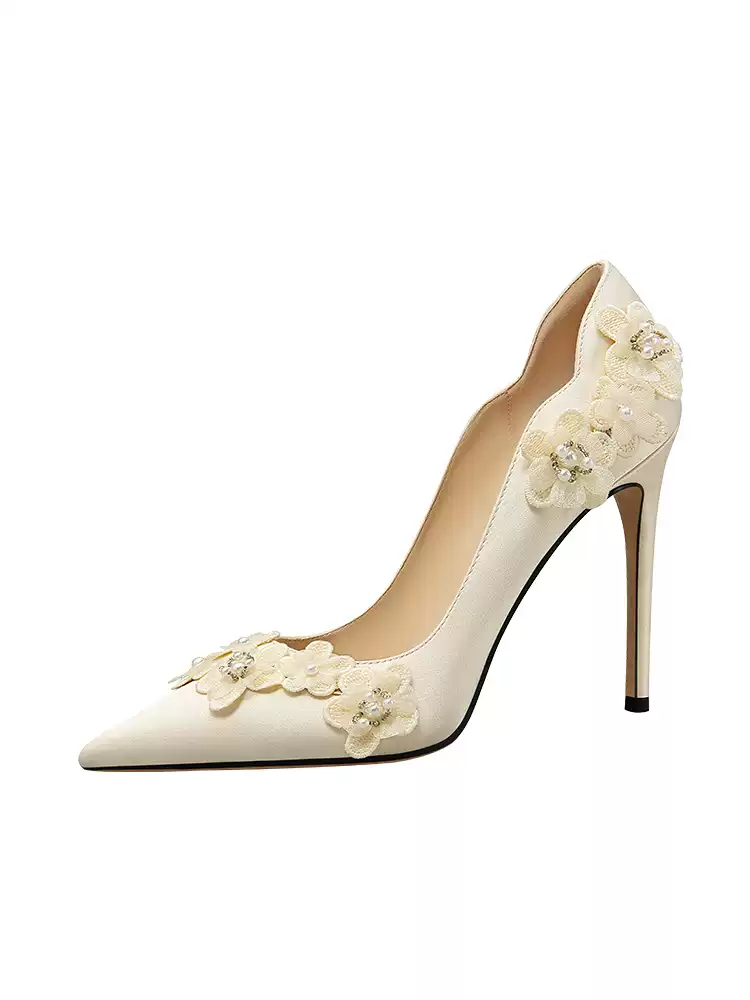 silver shoes with champagne dress Bridal and High Heels Bodycon-Dresses Style:Cape Style 44360: Clean A-Line Dress Champagne wedding shoes