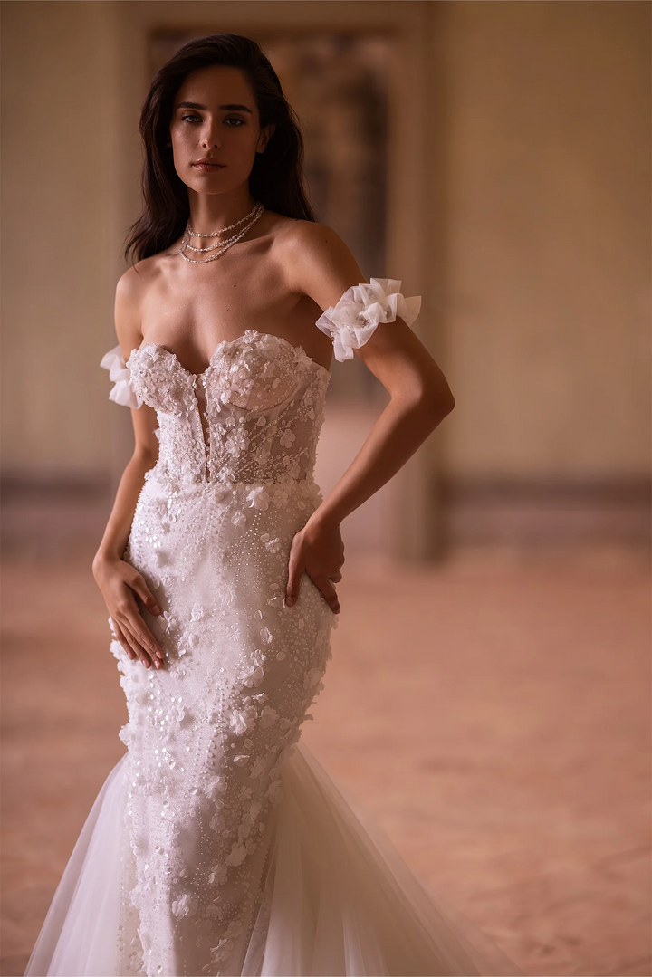 Ivory Tulle Mermaid Wedding Dress with Sheer Flower Patches and Convertible Puff Sleeves – Strapless Wedding Gown with Sheer Train Plus Size