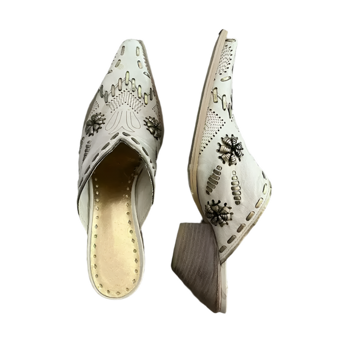 Vintgae-Inspired White Embroidered Cowgirl Mules – Western Pointed-Toe High Heel Slip-On Shoes