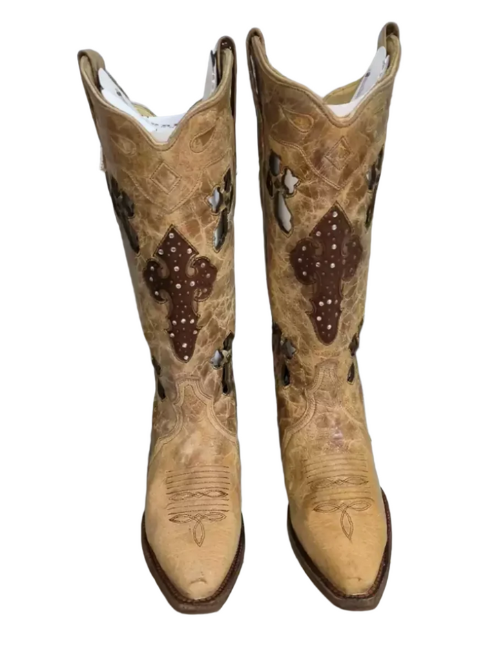 Vintage-Inspired Brown Western Cowgirl Boots with Embroidered Cutouts – Handmade Pointed Toe Boots