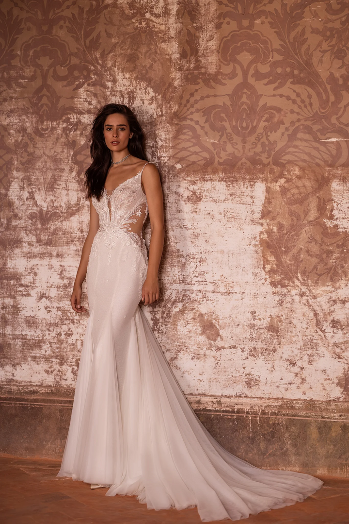 Ivory Tulle Mermaid Wedding Dress with Lace and Sheer Train – V-Neck Wedding Gown with Floral Lace Bodice and Sheer Veil Plus Size