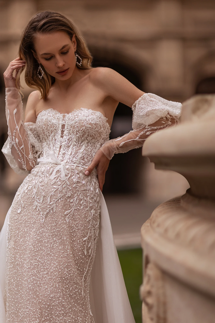 Strapless Wedding Dress with Convertible Sleeves – Mermaid Wedding Dress with Detachable Train and Nature-Inspired Details Plus Size