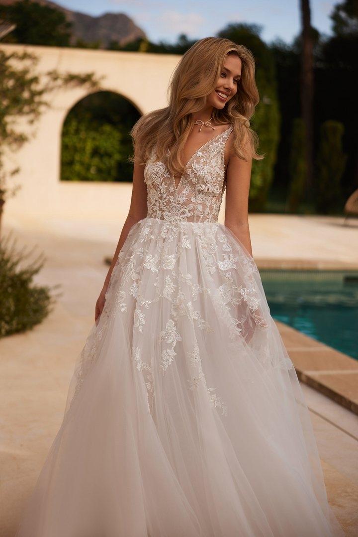 Nude Floral Wedding Dress with Deep V Neckline – Sleeveless Ball Gown Wedding Dress with Tulle Plus Size