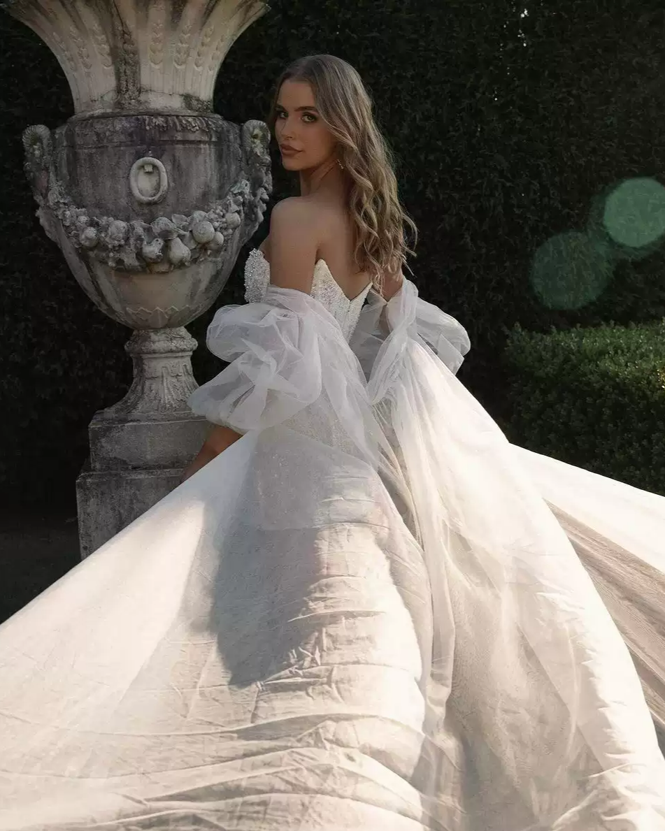 Short Bridal Wedding Dress with Convertible Puffy Tulle Train – Strapless Sequin Wedding Dress Plus Size