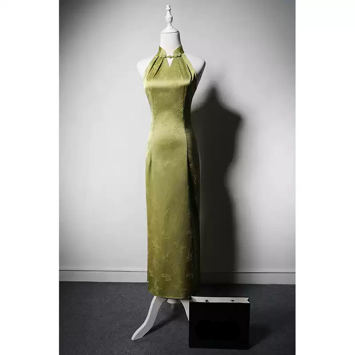 Green Cheongsam Dress with Floral Jacquard - Green Evening Dress Halter - Elegant Sleeveless Qipao Gown Plus Size