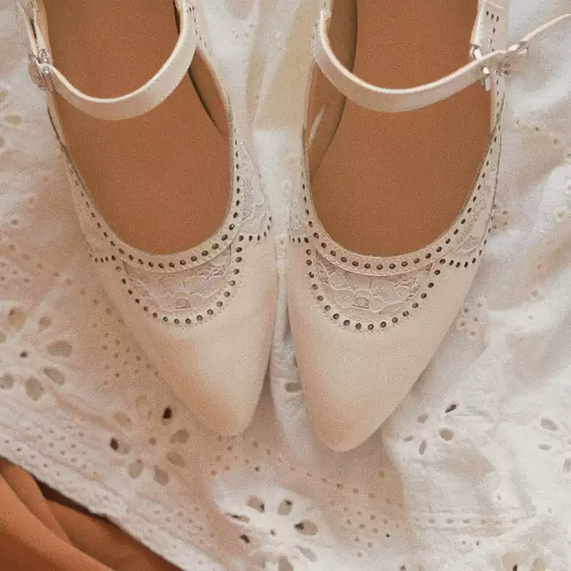 “Whispering Lace” – Handmade Vintage Mary Jane Shoes in Cowhide Leather with Embroidered Cutouts