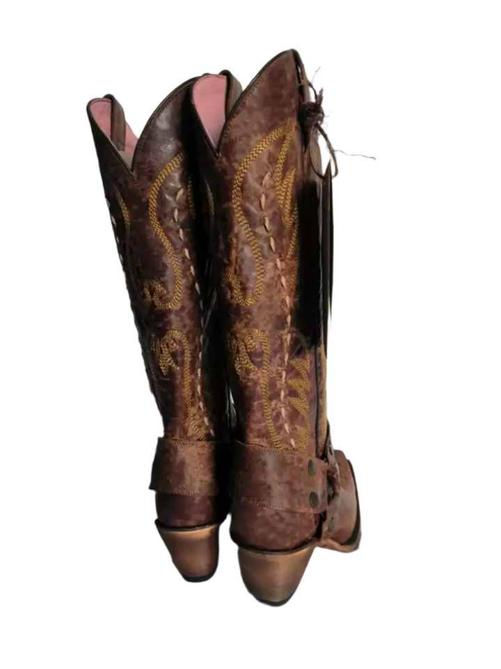 Vintage-Inspired Brown Cowgirl Boots with Embroidered Detailing – Western Knee-High Boots with Buckle Strap