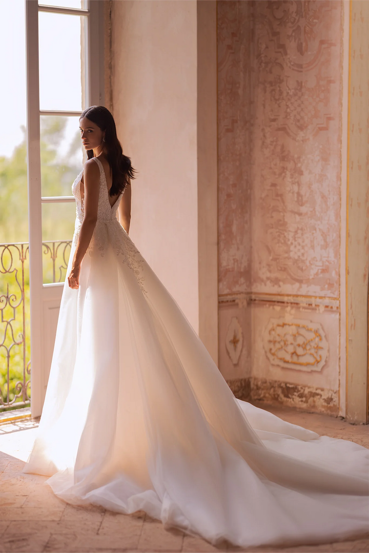 Ivory Mermaid Wedding Dress Beaded with Deep V-Neckline and Bow Detail – Convertible Wedding Gown with Sequin Plus Size