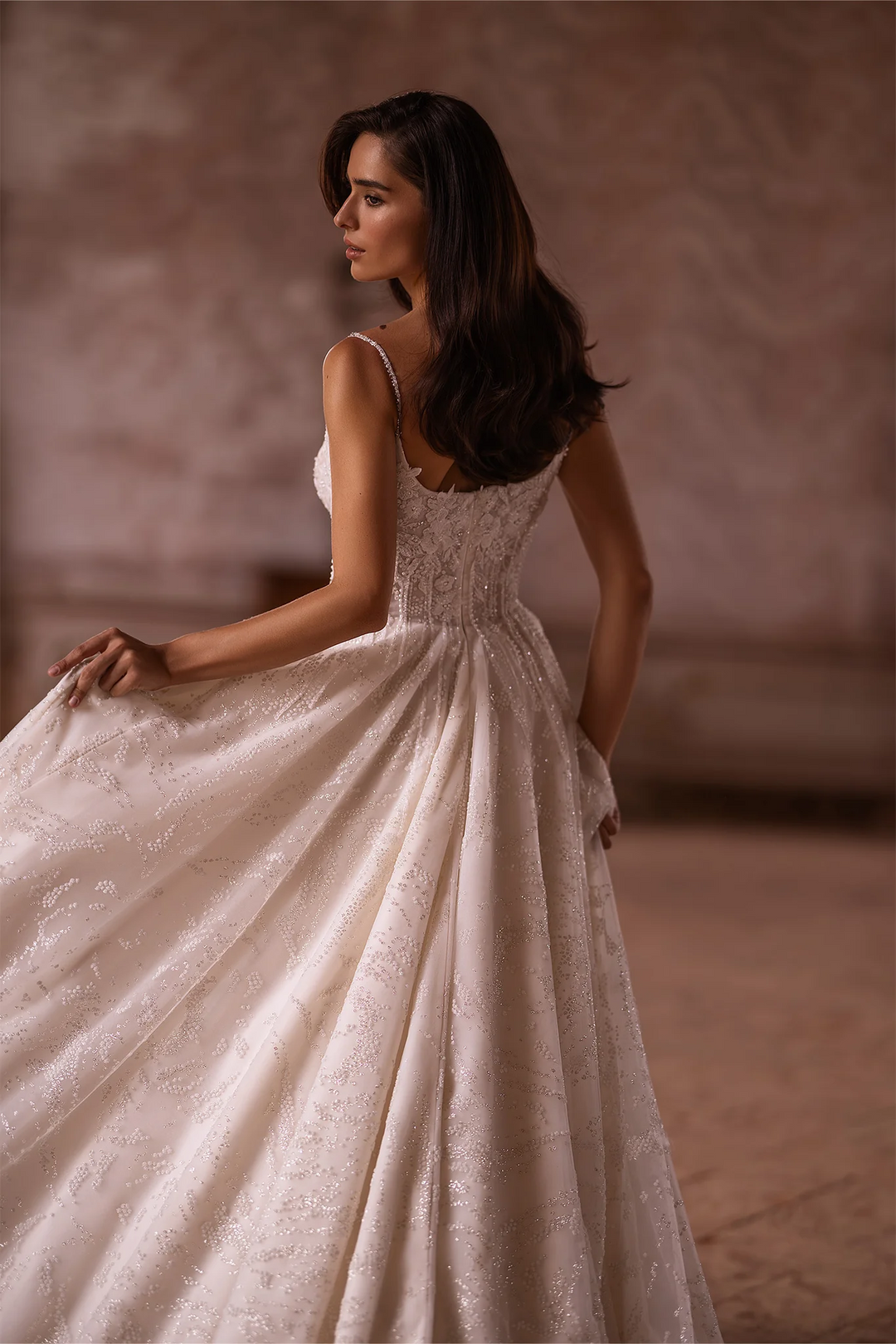 Ivory A-Line Wedding Dress with Floral Guipure Bodice – A-Line Spaghetti Strap Wedding dress with Floral Train Plus Size