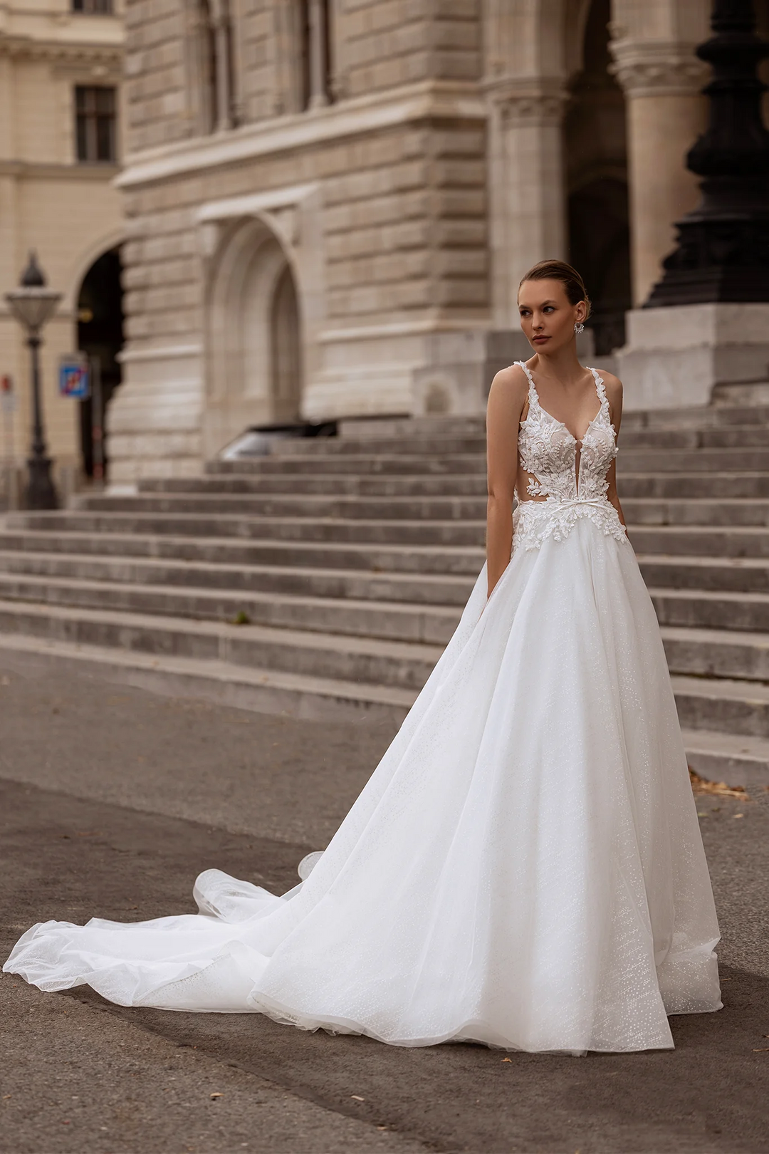 Floral Wedding Dress with Leaf Straps – Chiffon Bridal Gown with Pearl Details and Jewel Embellishments Plus Size