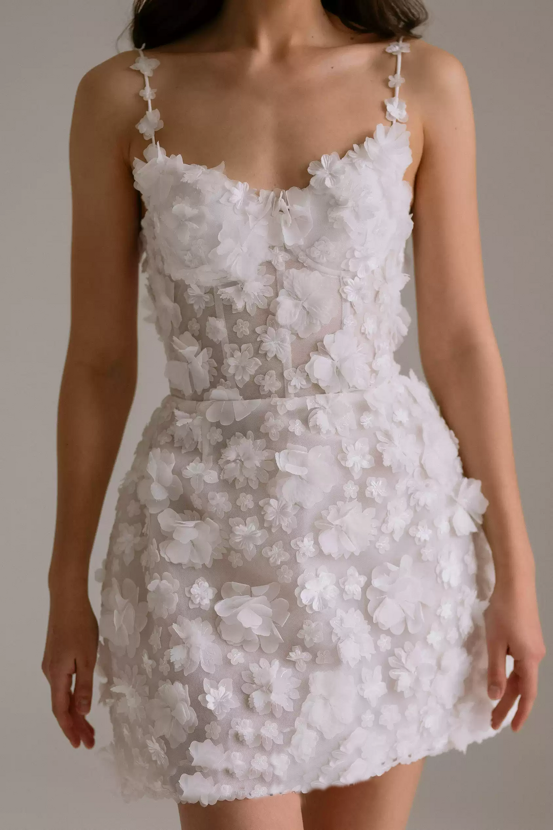 Short Floral Wedding Dress with 3D Appliqué and Spaghetti Straps – Sweetheart Neckline Wedding Dress with Lace Plus Size