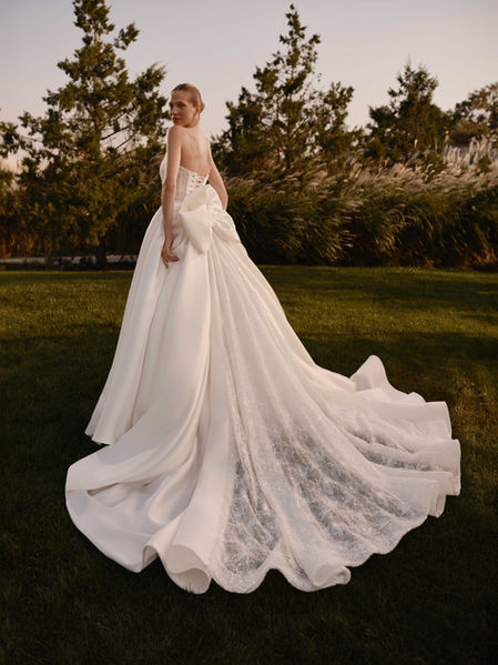 Strapless Wedding Gown with Bow and Lace – Embroidered Dresses for Wedding - A-Lin Wedding Dress Plus Size - Selena