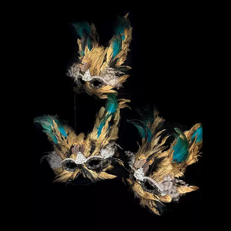 Vintage-Inspired Handcrafted Venetian Gold Feather Mask – Gothic Peacock Masquerade Ball Face Mask with Pearls and Crystals