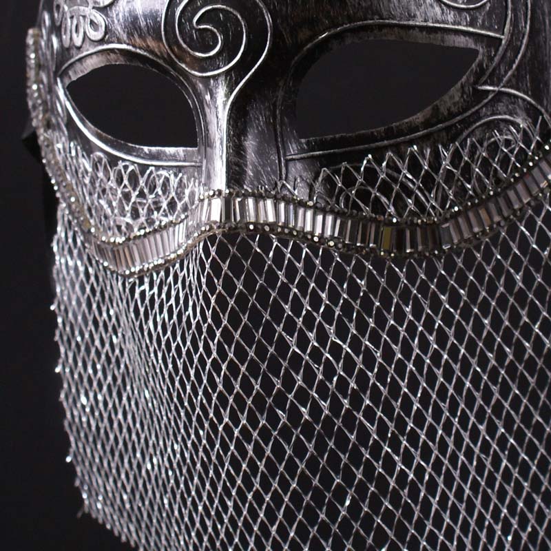Vintgae-Inspired Medieval Silver Masquerade Mask – Masquerade Partymardi Gras Mask with Engraved Metal Design and Mesh Veil