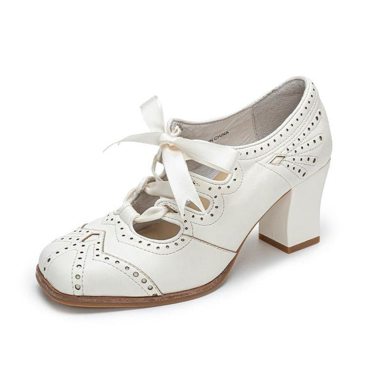1930s Art Deco - Inspired Oxford Heels - Classic Lace - Up Design - WonderlandByLilian