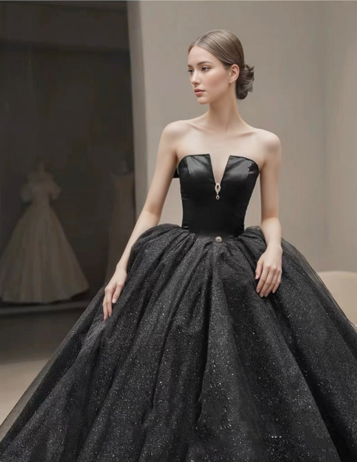 Gothic Off Shoulder Black Deep V-neck Wedding Dress With Train Ball Gown Plus Size