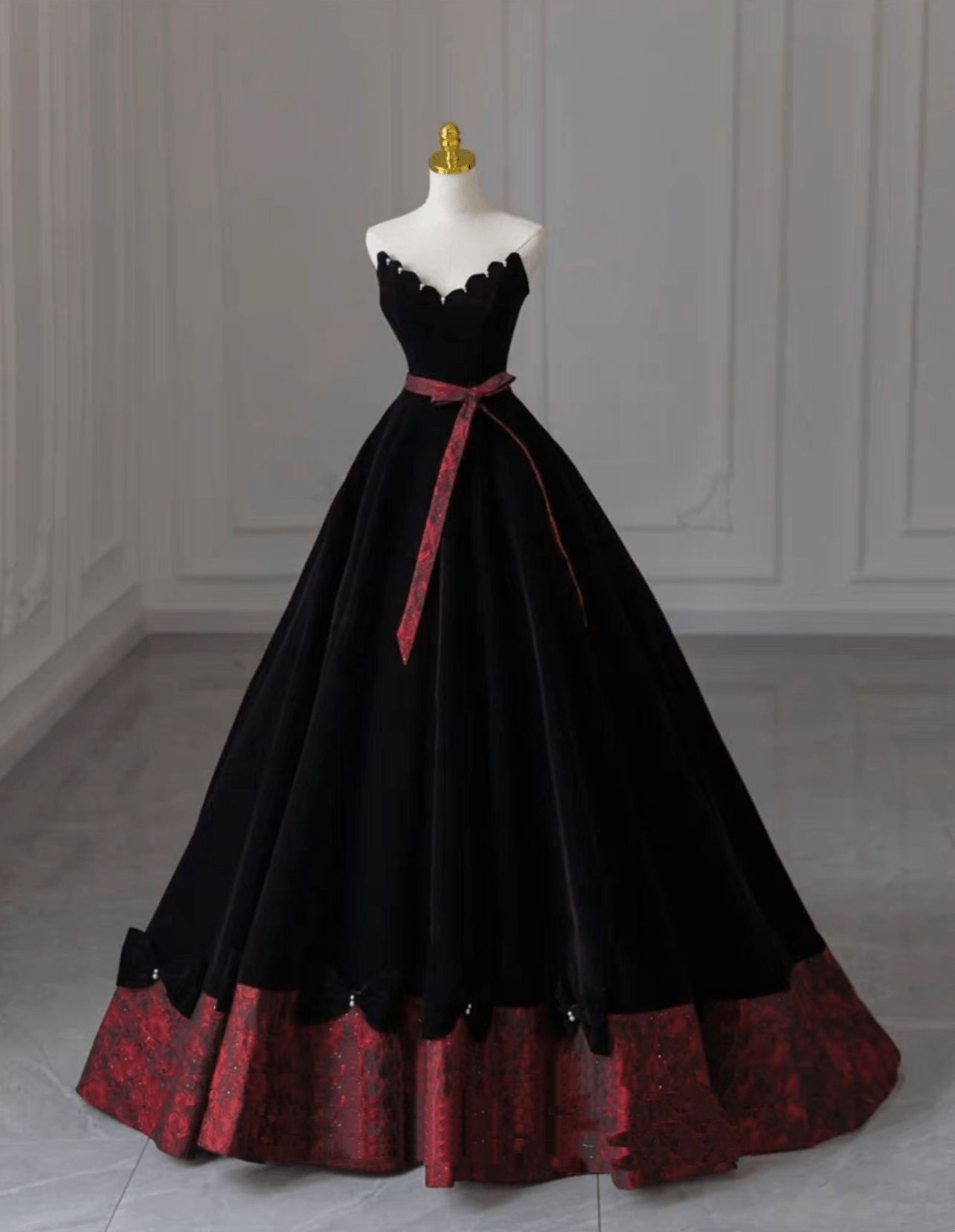 Gothic Black Wedding Dress With Red Jacquard Trim And Belt - Off Shoulder Sweetheart Ball Gown Plus Size Size 28W / Black Gothic Black Wedding Dress With Red Jacquard Trim And Belt - Off Shoulder Sweetheart Ball Gown Plus Size Size 28W / Black
