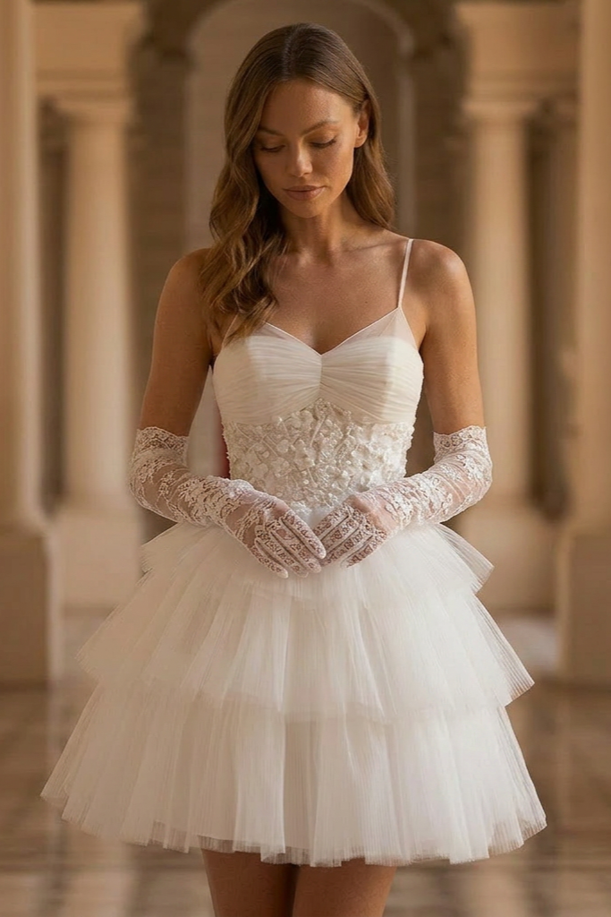 Elegant Tiered Tulle Short Wedding Party Dress
