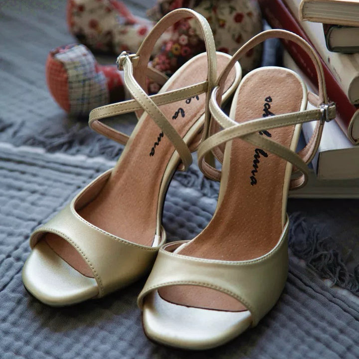 Ivory Waltz – Handmade Leather Tango Heels with Glossy Painted Stiletto