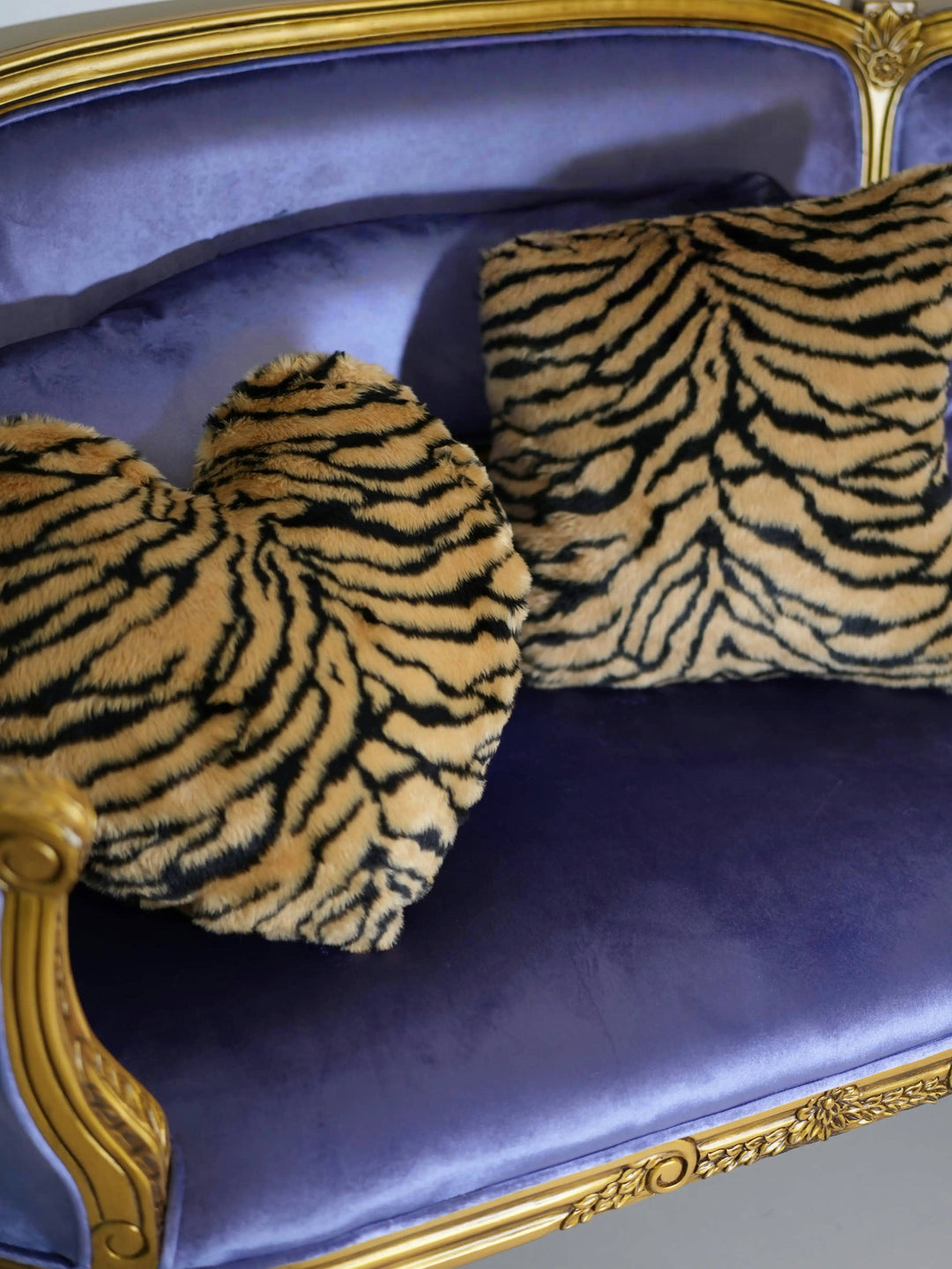 Handmade Faux Fur Tiger Print Throw Pillow – Plush Decorative Cushion for Living Room