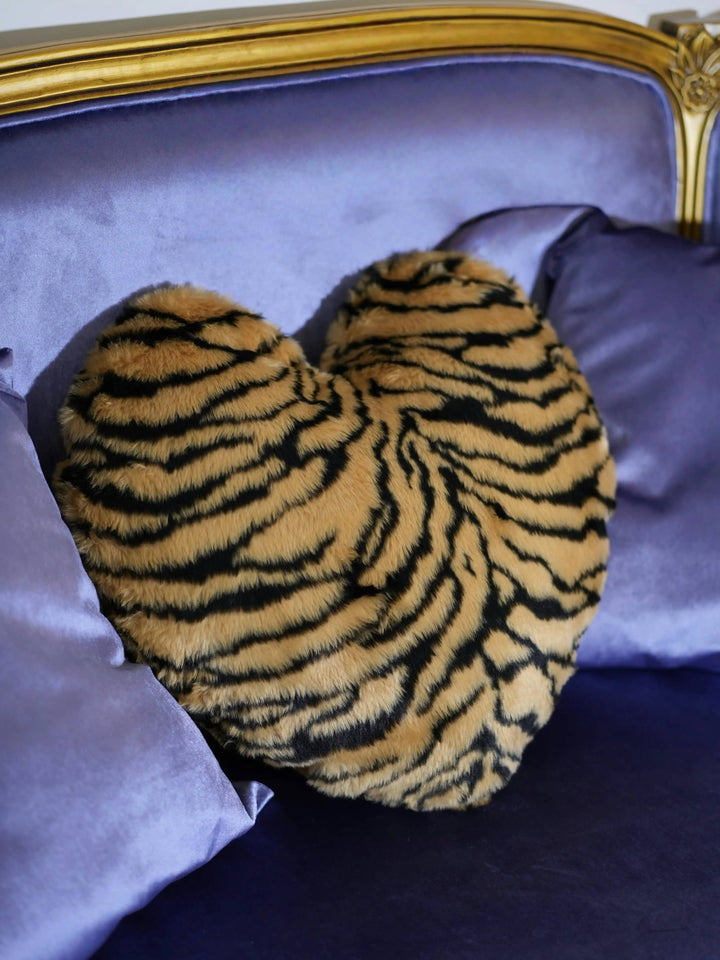 Handmade Faux Fur Tiger Print Throw Pillow – Plush Decorative Cushion for Living Room