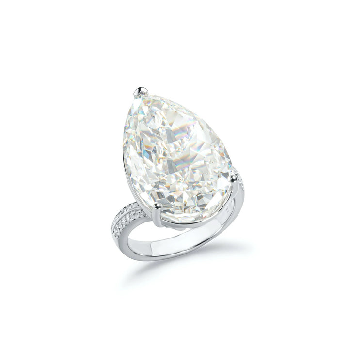 Luxury Pear Cut Cubic Zirconia Statement Decoy Engagement Ring 30 Carat