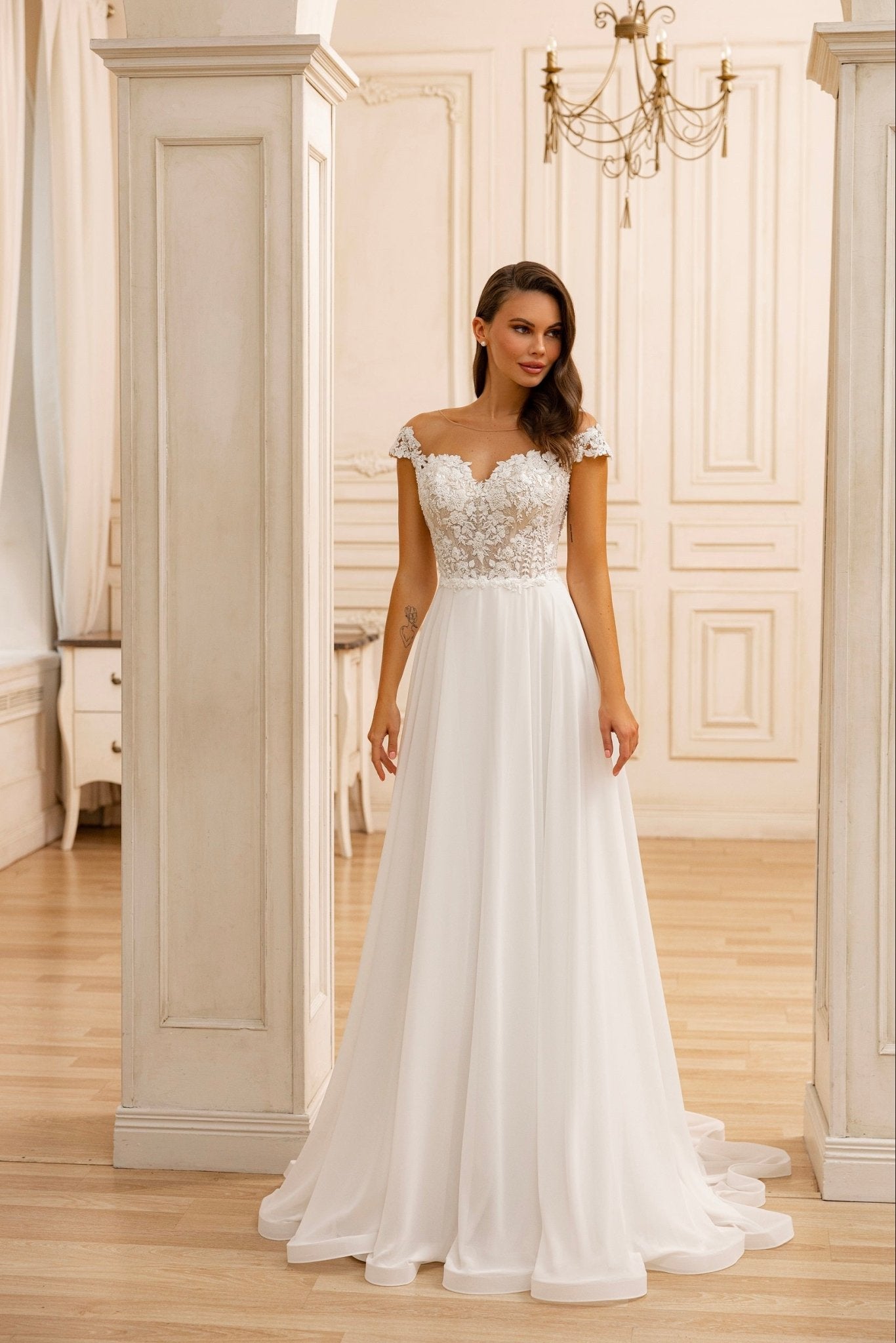 Elegant Off-the-Shoulder A-Line Wedding Dress with Floral Lace Detaili WonderlandByLilian Elegant Off-the-Shoulder A-Line Wedding Dress with Floral Lace Detaili WonderlandByLilian