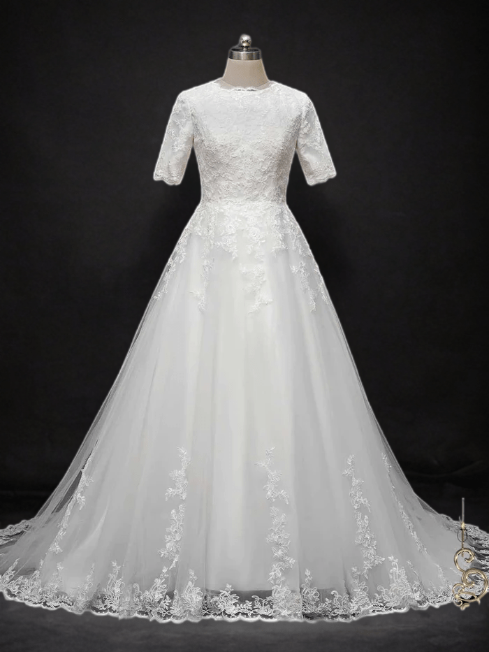 Graceful Allure: Vintage Modest Lace Wedding Dress with Sleeves Plus S –  WonderlandByLilian
