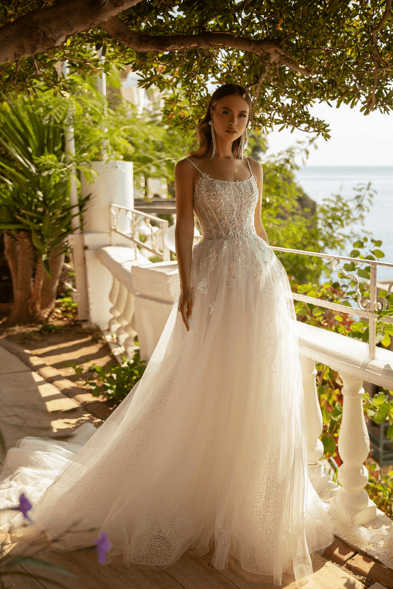 Sparkly Queen Bridal Dresses Lace Strap Wedding Dress Princess