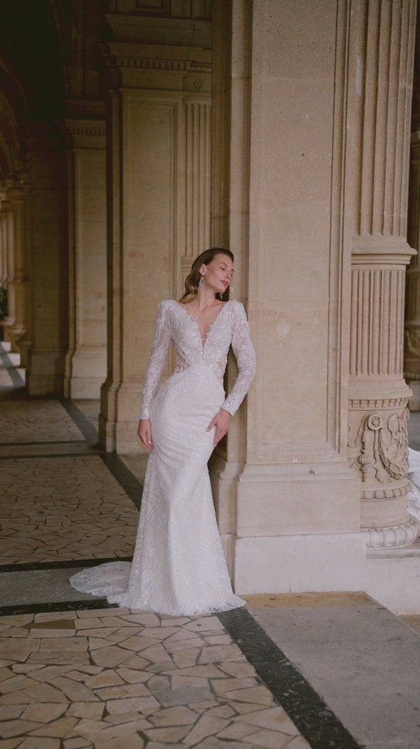 Trumpet Wedding Dress with Long Lace Sleeves – V-Neck Bridal Gown with Rhinestones and Sheer Floral Waist Plus Size