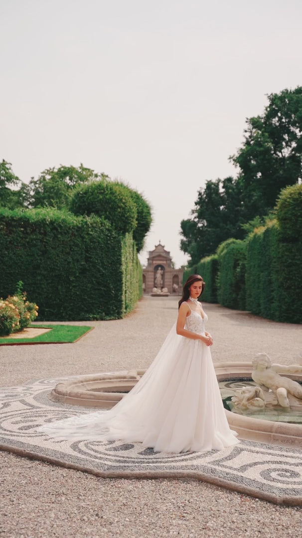 Ivory A-Line Wedding Dress with Floral Guipure Bodice and Sheer Skirt – Spaghetti Strap Wedding Gown with Flowing Veil Plus Size