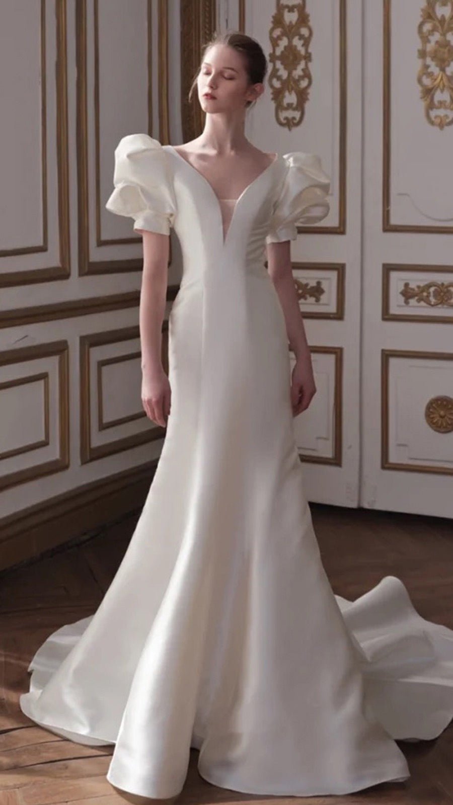 Vintage Classic V-Neck Bubble Sleeve Light Ivory Mermaid Beading Illusion Back Wedding Dress Plus Size - WonderlandByLilian