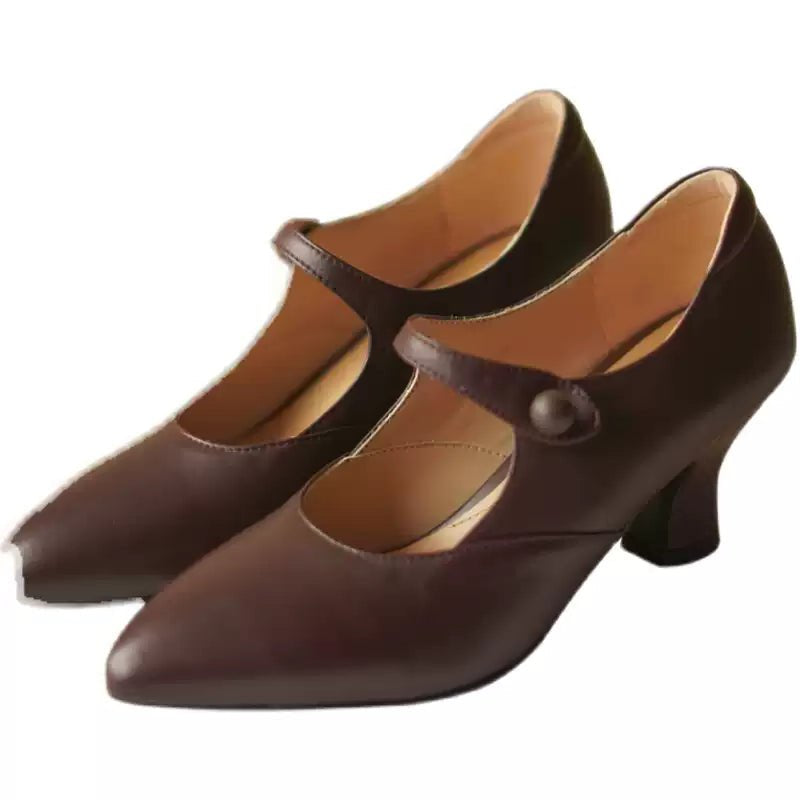 Vintage - Inspired Mary Jane Heels - WonderlandByLilian