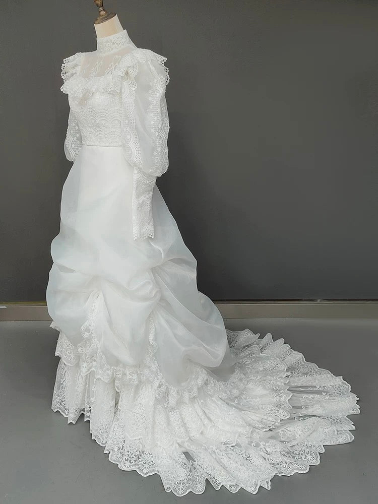 Antique White Modest Wedding Dress - Vintage Wedding Dress - French Style - WonderlandByLilian