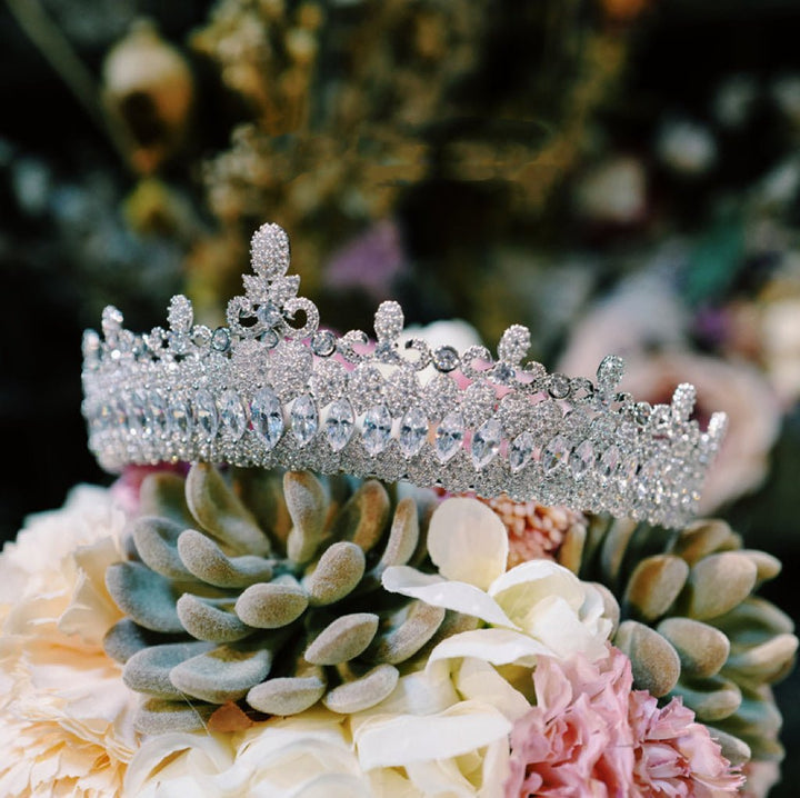 Crown Vintage Silver Bridal Tiara With Sparkling Rhinestones - WonderlandByLilian