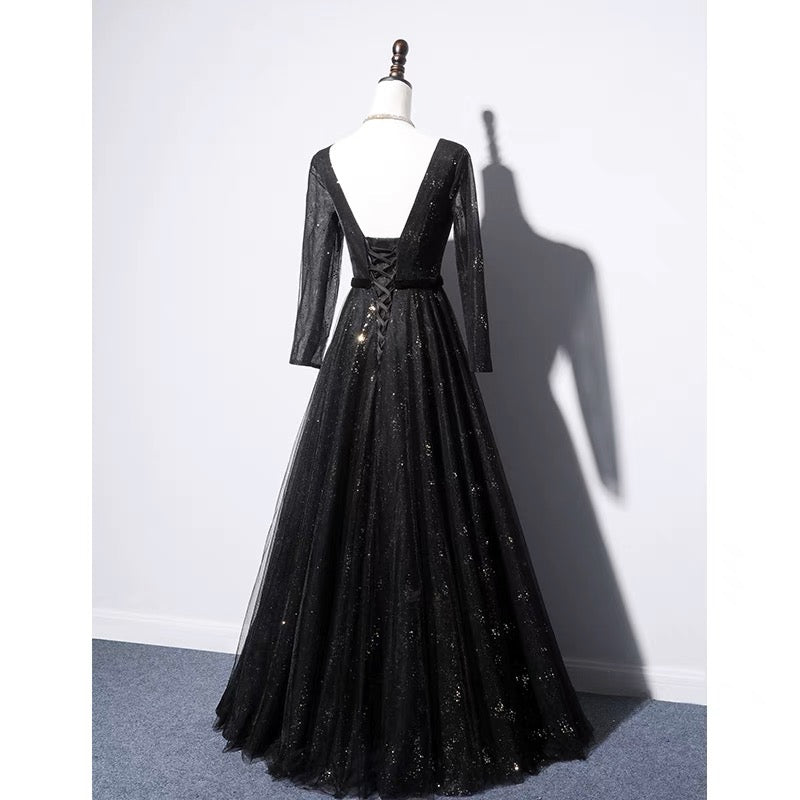 Gothic Black Lace V-neck Corset Wedding Dress With Long Sleeves - Plus Size - WonderlandByLilian