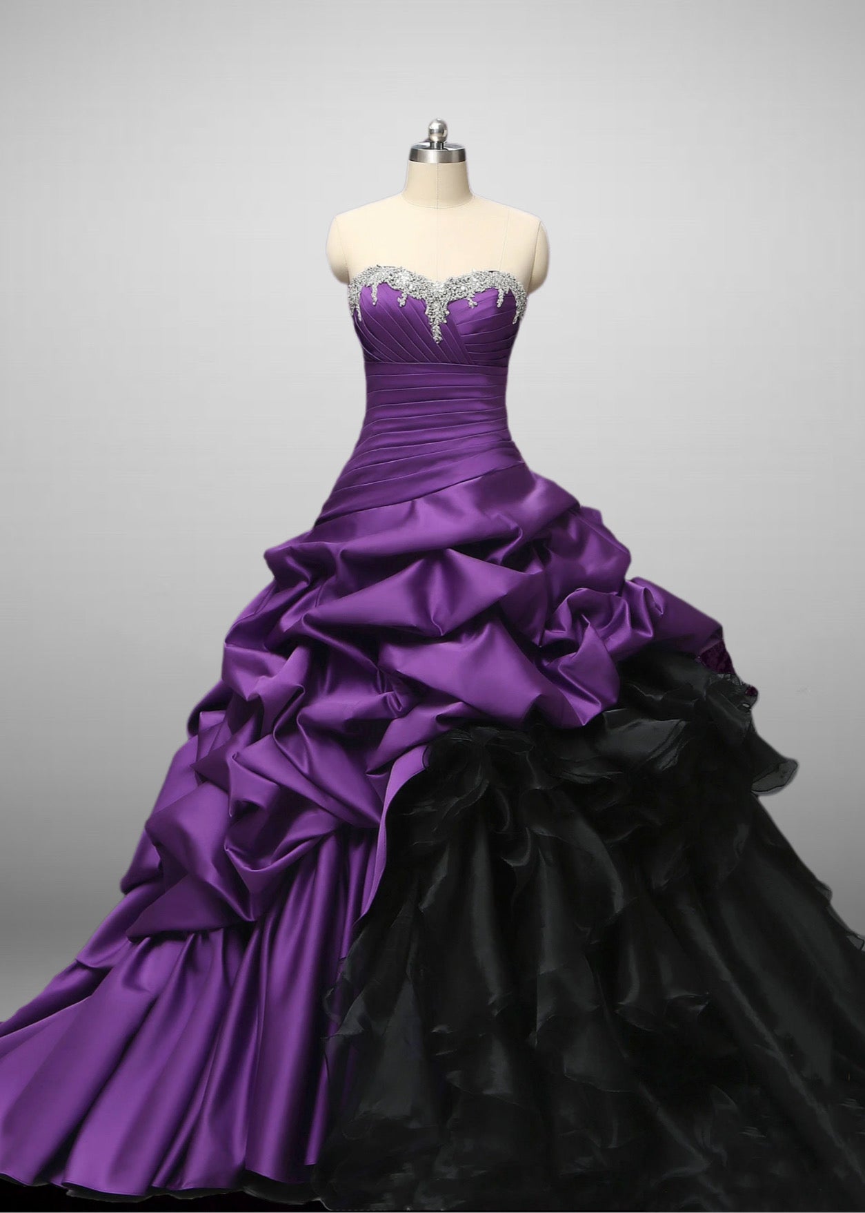 Gothic Purple And Black Strapless Beaded Wedding Dress Plus Size