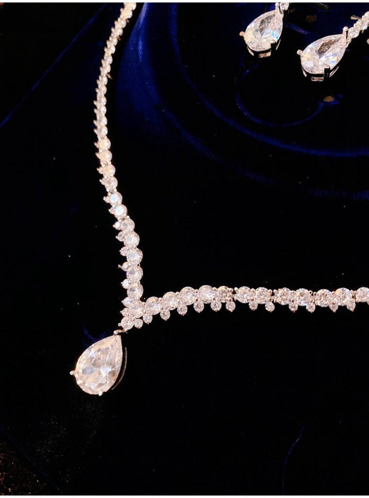 Luxurious Waterdrop Zircon Crystal Necklace Set - Minimalist Bridal Wedding Dress Accessories Jewelry Set - WonderlandByLilian