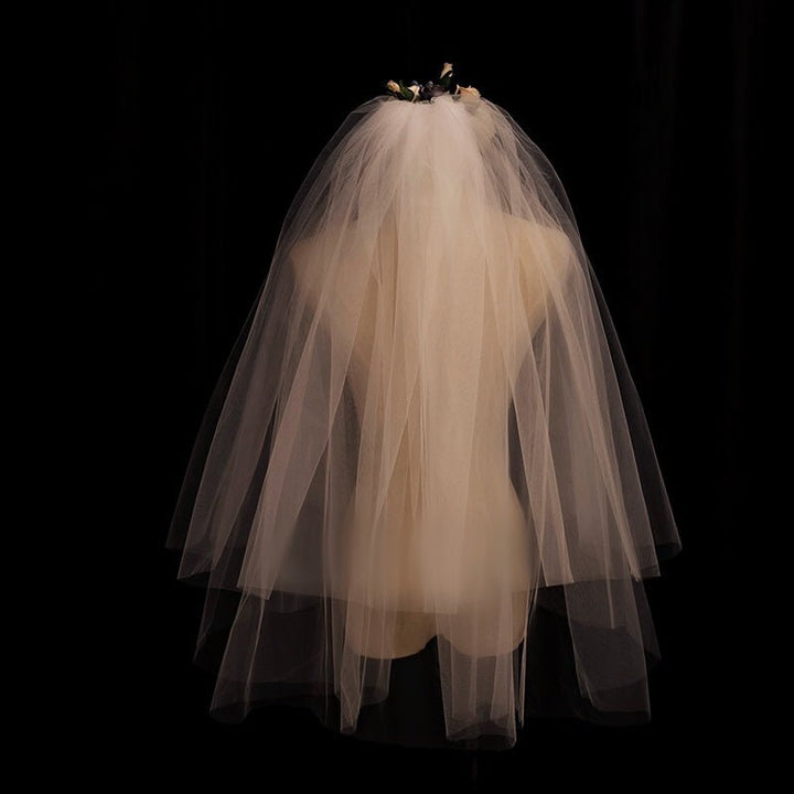 Simple Vintage Style Bridal Tulle Veil With Comb - WonderlandByLilian