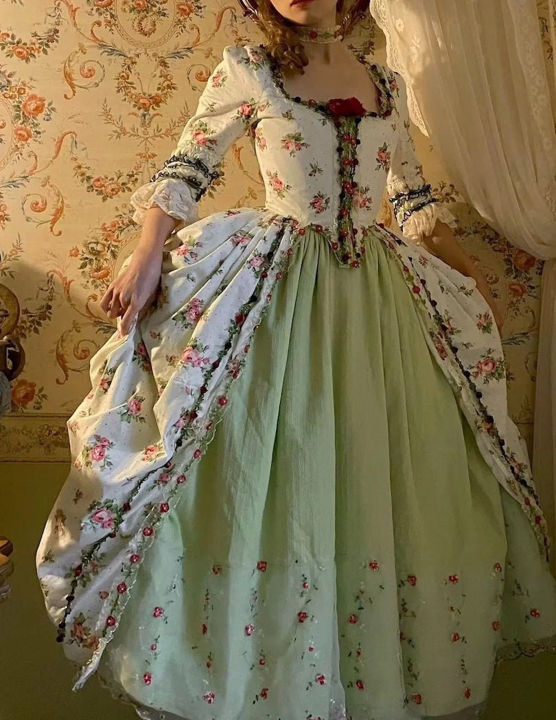 Rococo | Marie Antoinette dress - WonderlandByLilian
