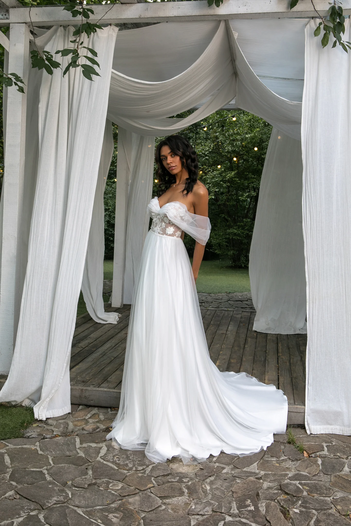 Ivory Boho Wedding Dress with Sweetheart Corset and Tulle Straps – Chiffon Wedding Dress with Train Plus Size - Marta