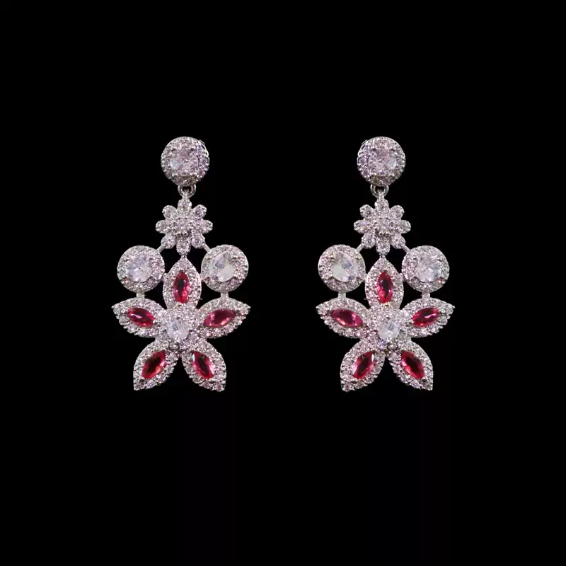 Luxurious Floral Necklace and Bridal Earring Jewelry Set