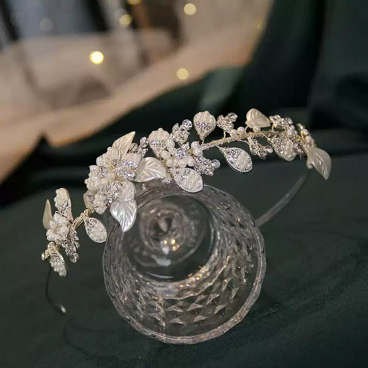 Moonlit Fern – Pearl & Crystal Leaf Bridal Headband