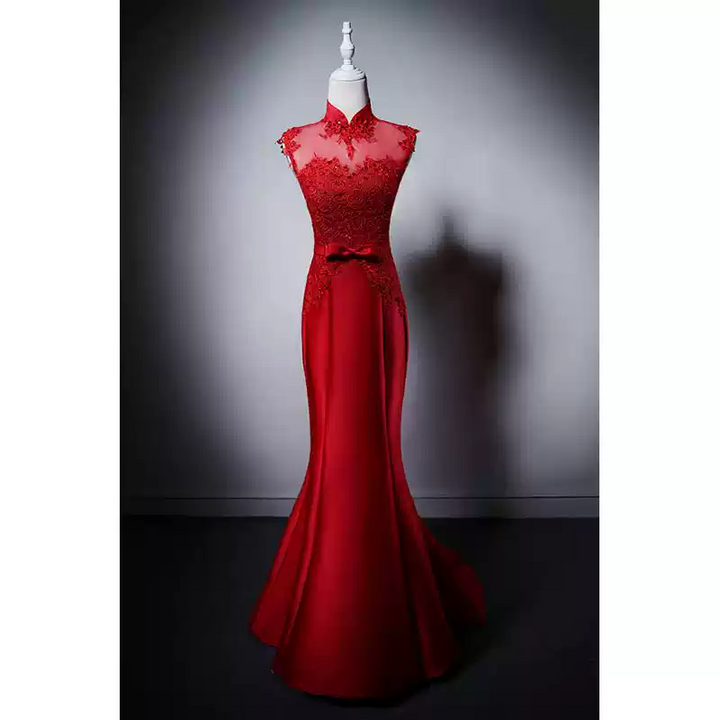 Luxury Red Cheongsam Dress with Lace Appliqué – Elegant High-Neck Mermaid Evening Gown with Sheer Bodice Plus Size