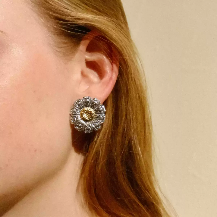 Whispers of the Silver Meadow – Vintage Daisy Bloom Earrings - Silver Daisy