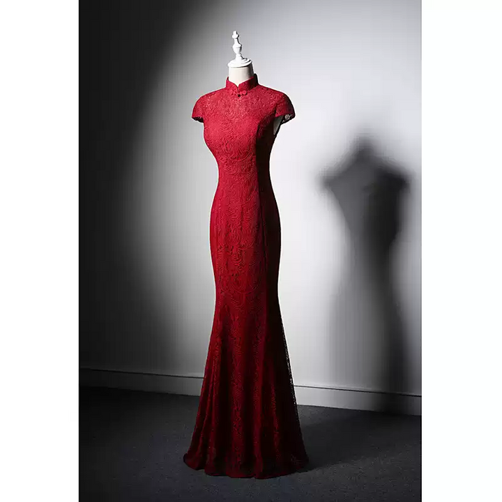 Designer Red Lace Cheongsam Dress with Cap Sleeves - Elegant Mermaid Evening Gown with Floral Embroidery Plus Size